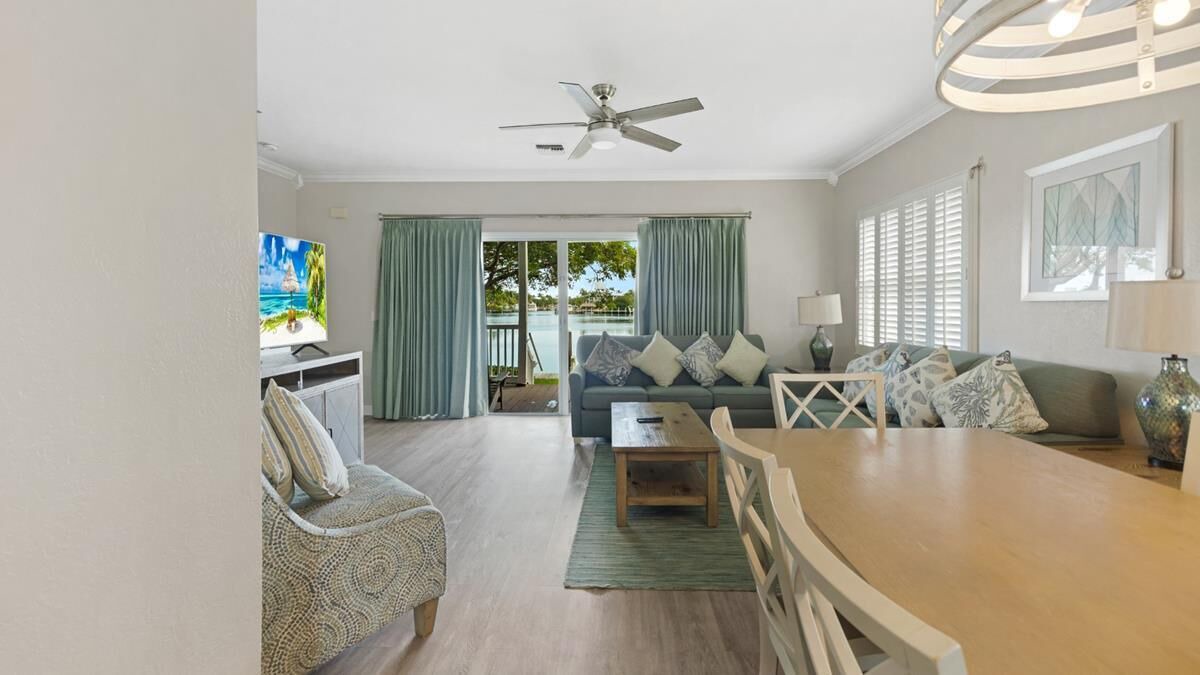 Photo of Livingroom in Marathon
