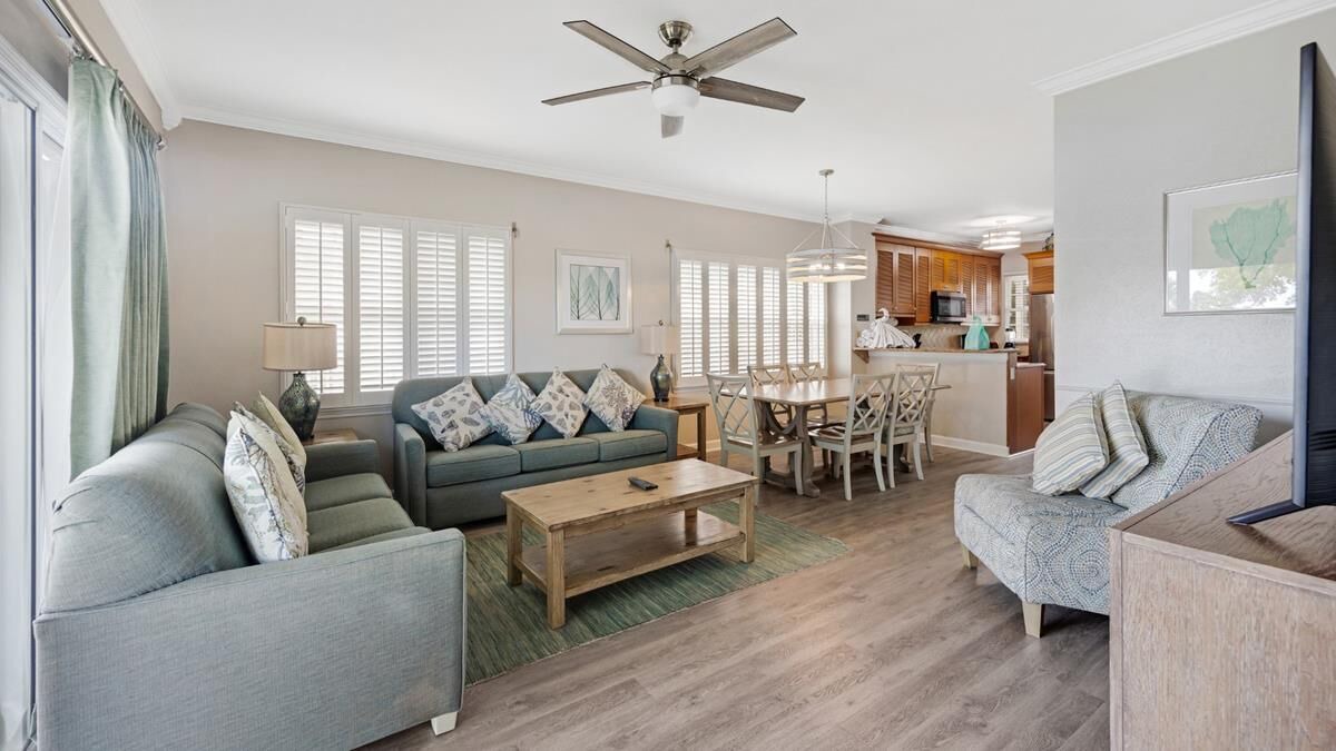 Photo of Livingroom in Marathon