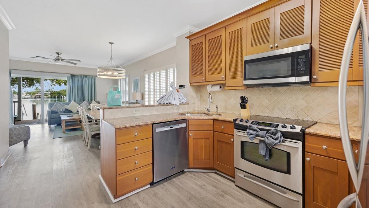 Photo of Kitchen in Marathon