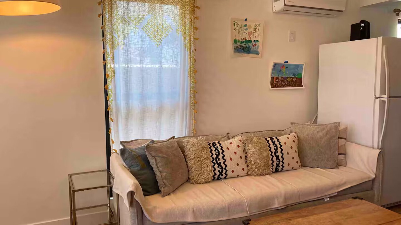 Photo of Livingroom in West Carson