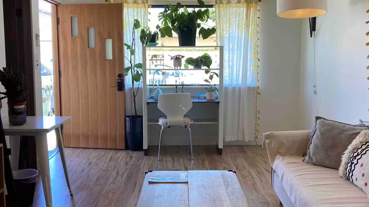 Photo of Livingroom in West Carson