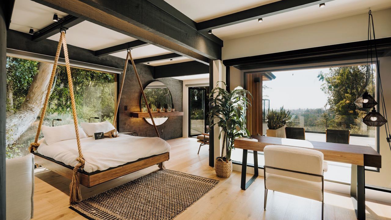Photo of Bedroom in Pacific Palisades