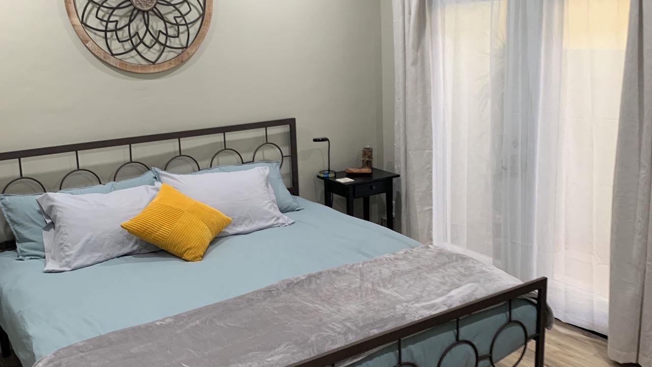Photo of Bedroom in Hawthorne