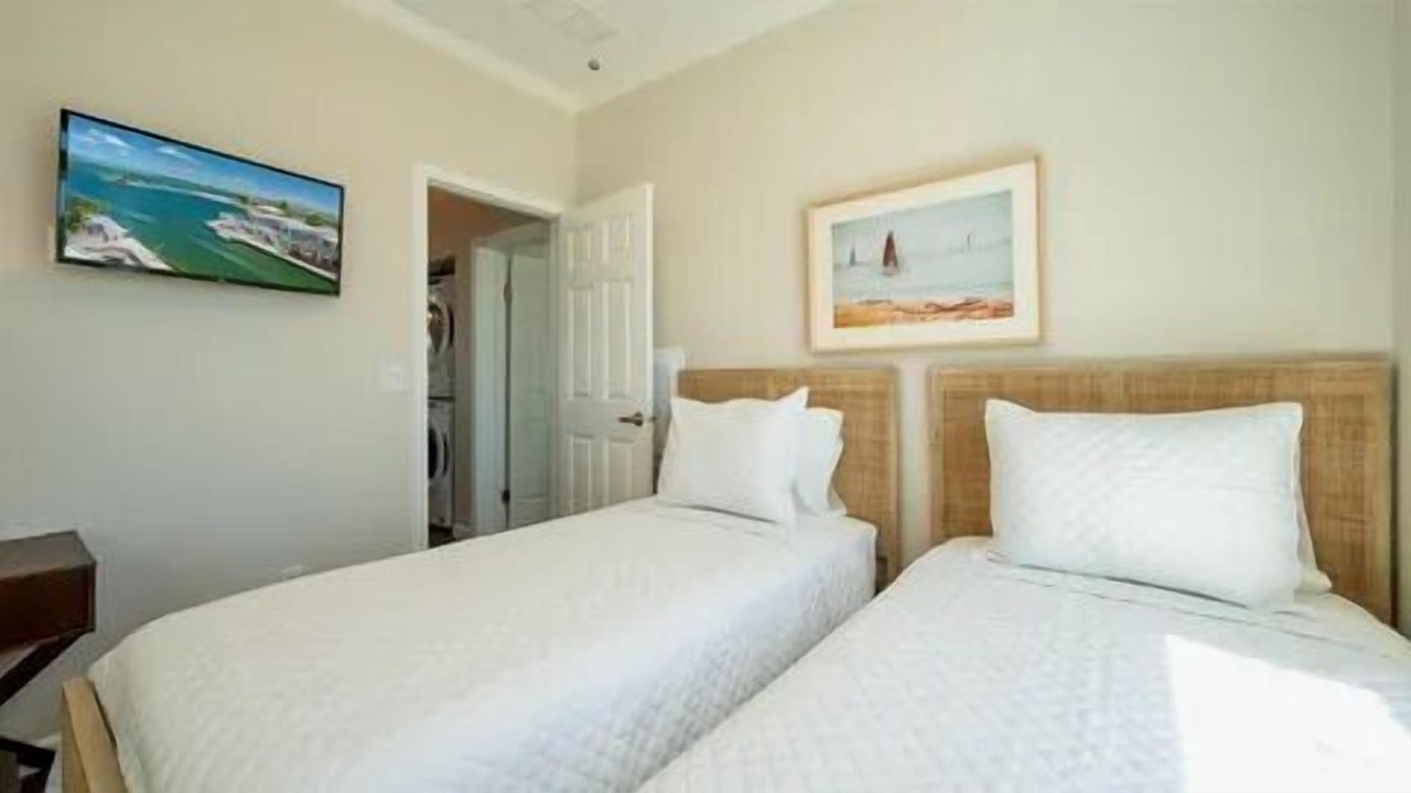 Photo of Bedroom in Cudjoe Key