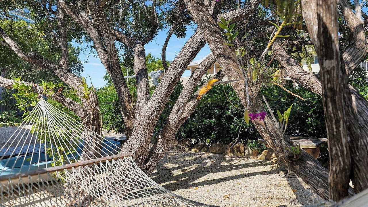 Photo of Outdoor in Breezeswept Beach Estates