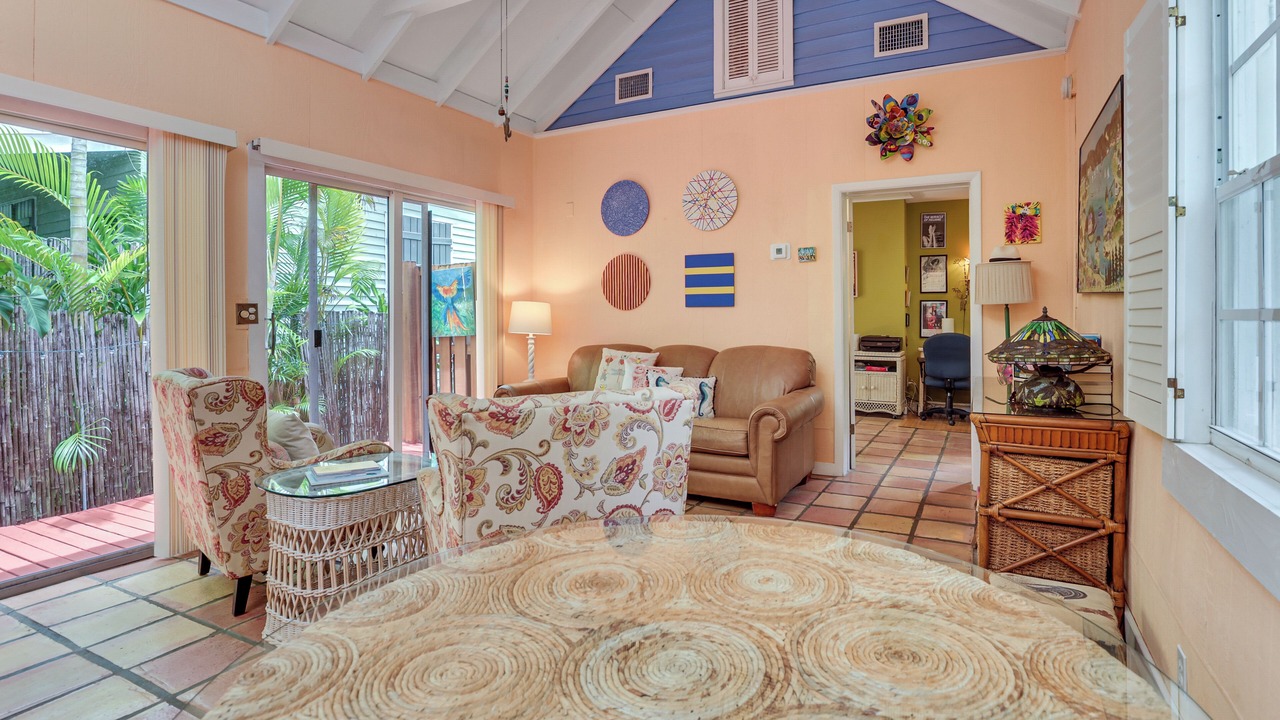 Photo of Livingroom in Old Town