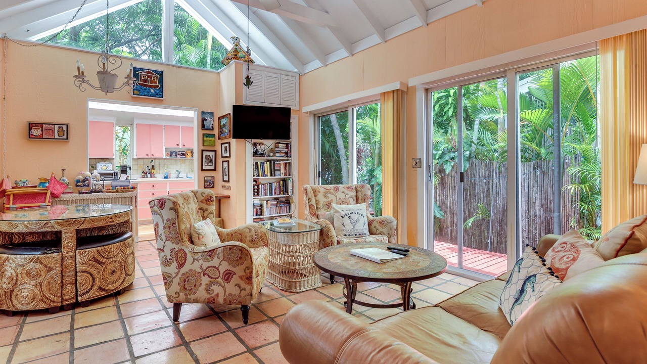 Photo of Livingroom in Old Town