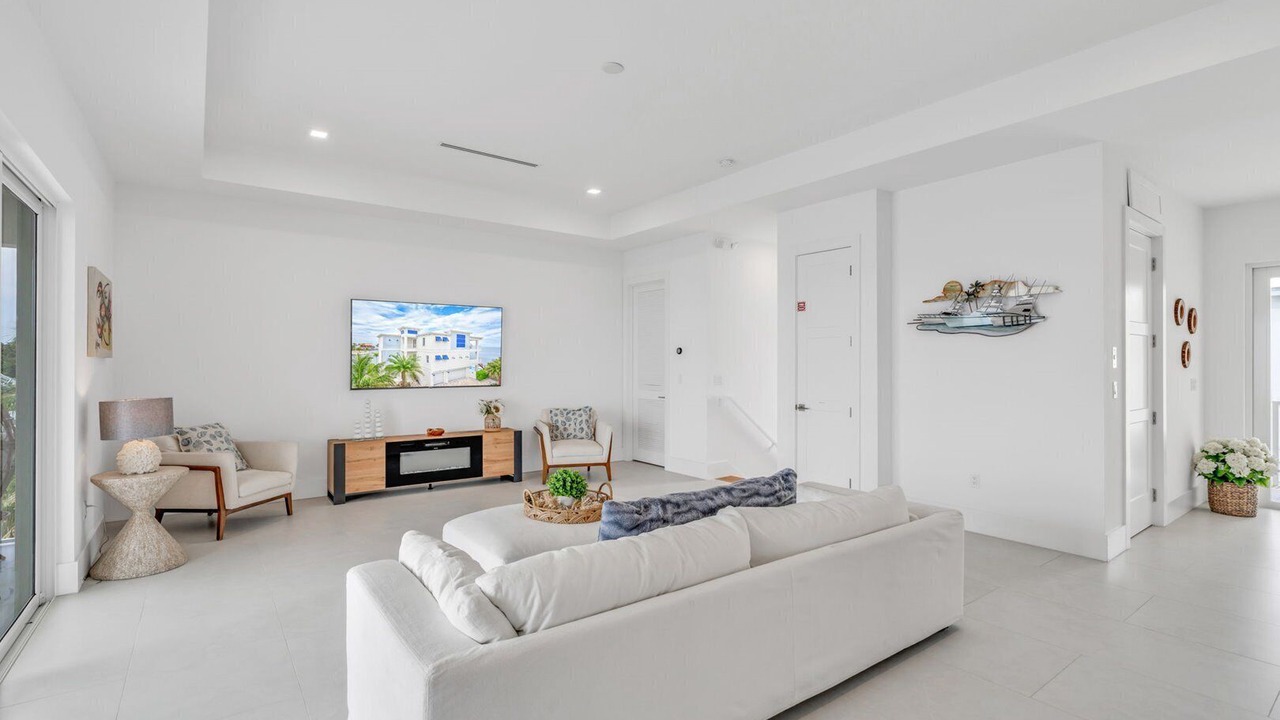 Photo of Livingroom in Marathon