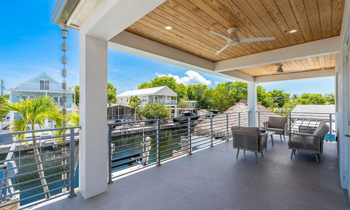 Photo of Patio Balcony in Anglers Park