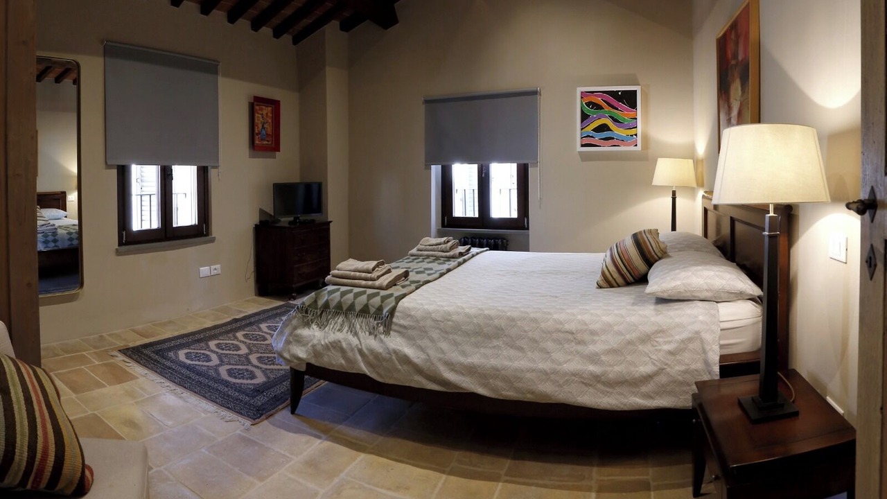Photo of Bedroom in Montone