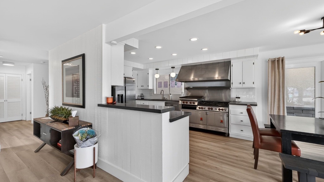 Photo of Kitchen in Harbor