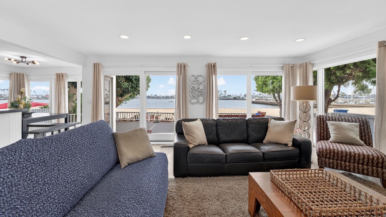 Photo of Livingroom in Harbor