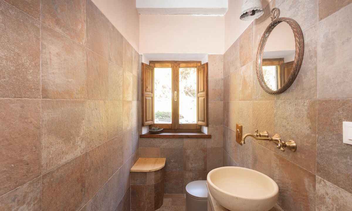 Photo of Bathroom in Fivizzano