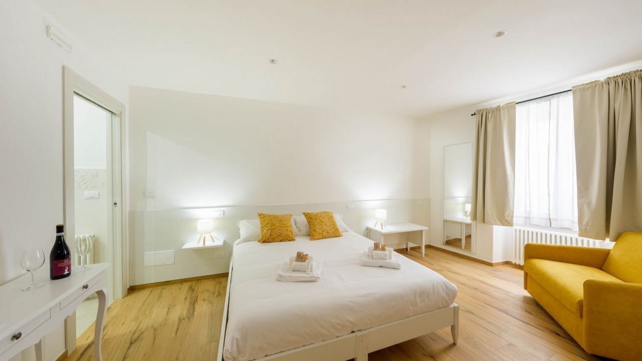 Photo of Bedroom in Atri