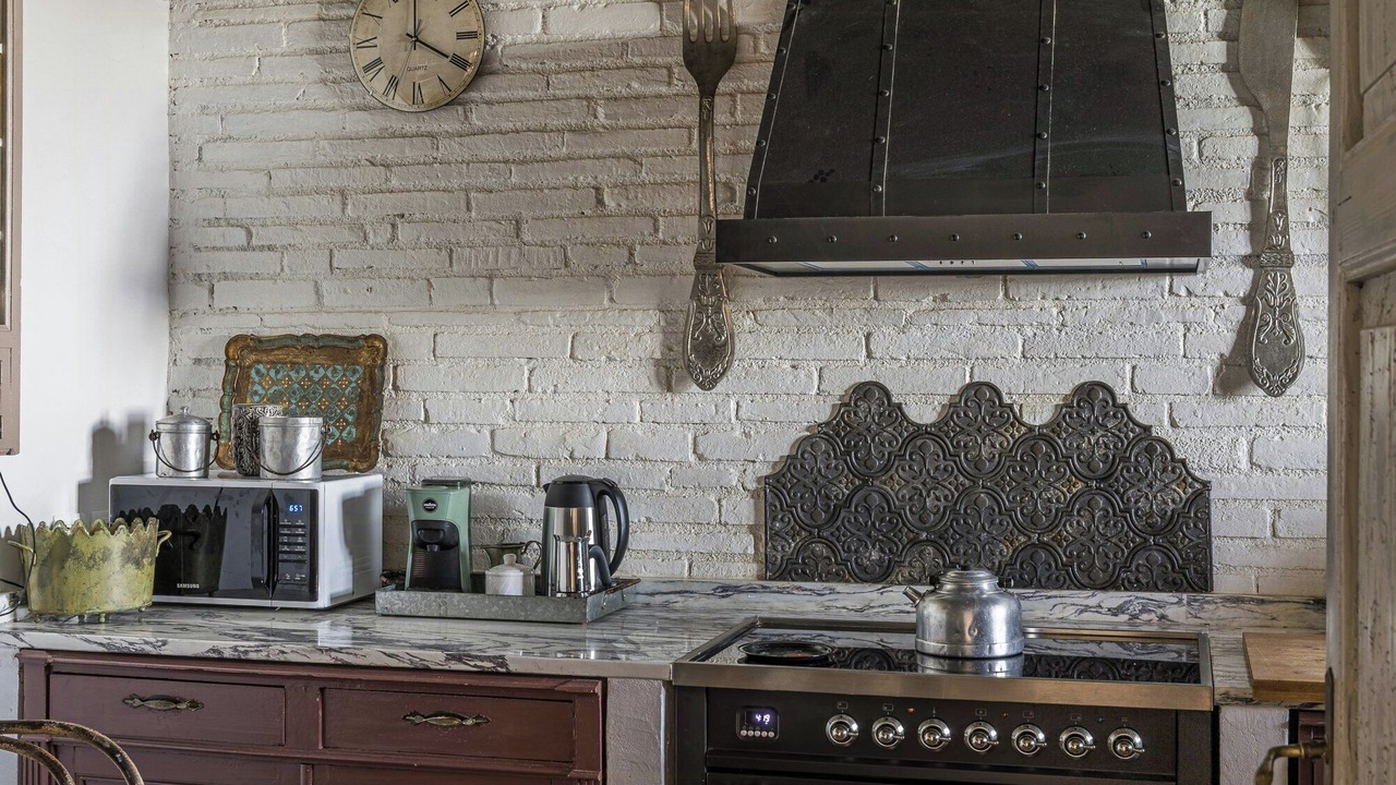 Photo of Kitchen in Pale