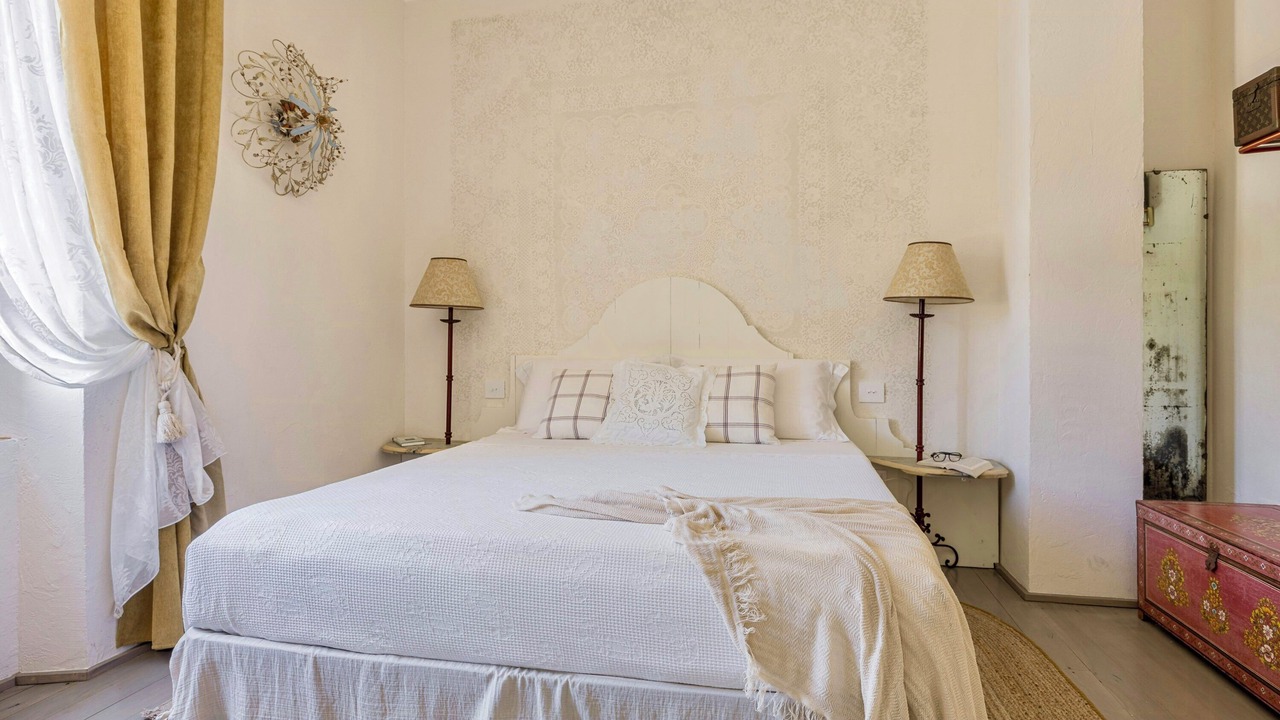 Photo of Bedroom in Pale