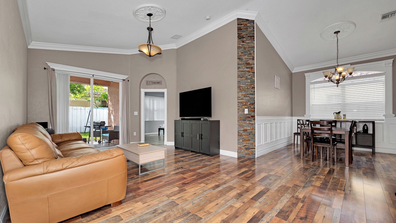 Photo of Livingroom in Homestead
