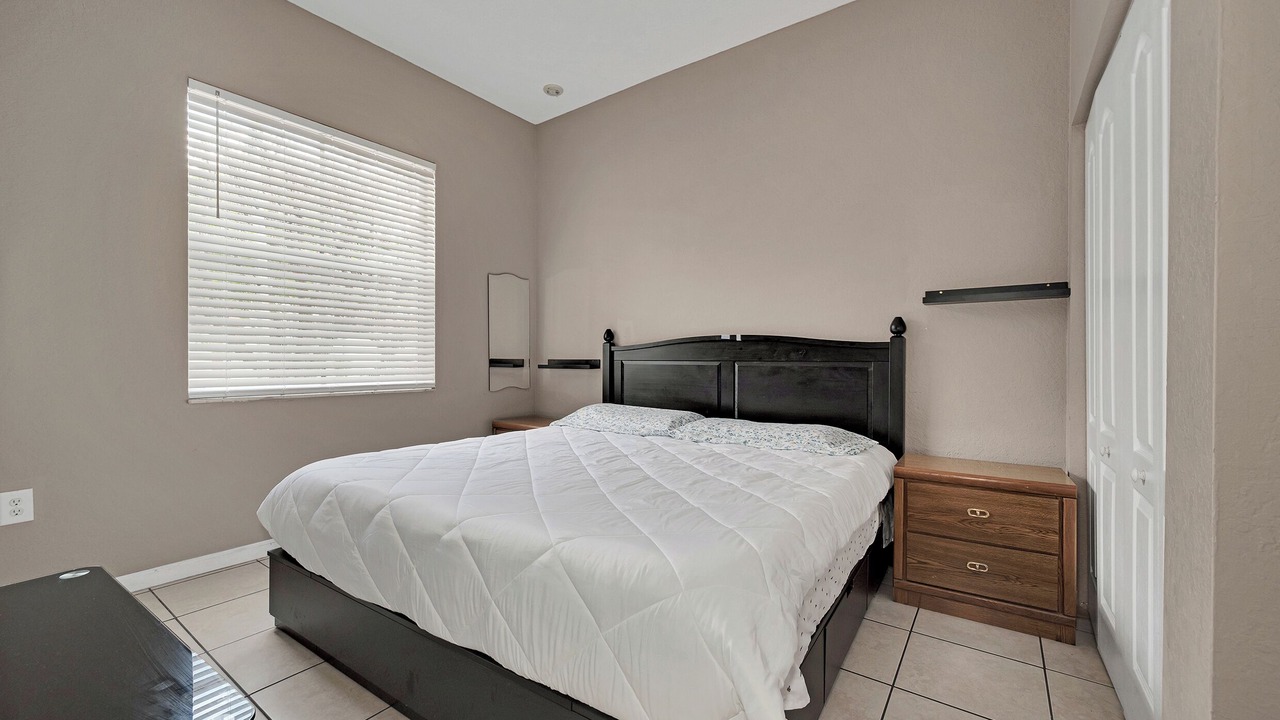 Photo of Bedroom in Homestead
