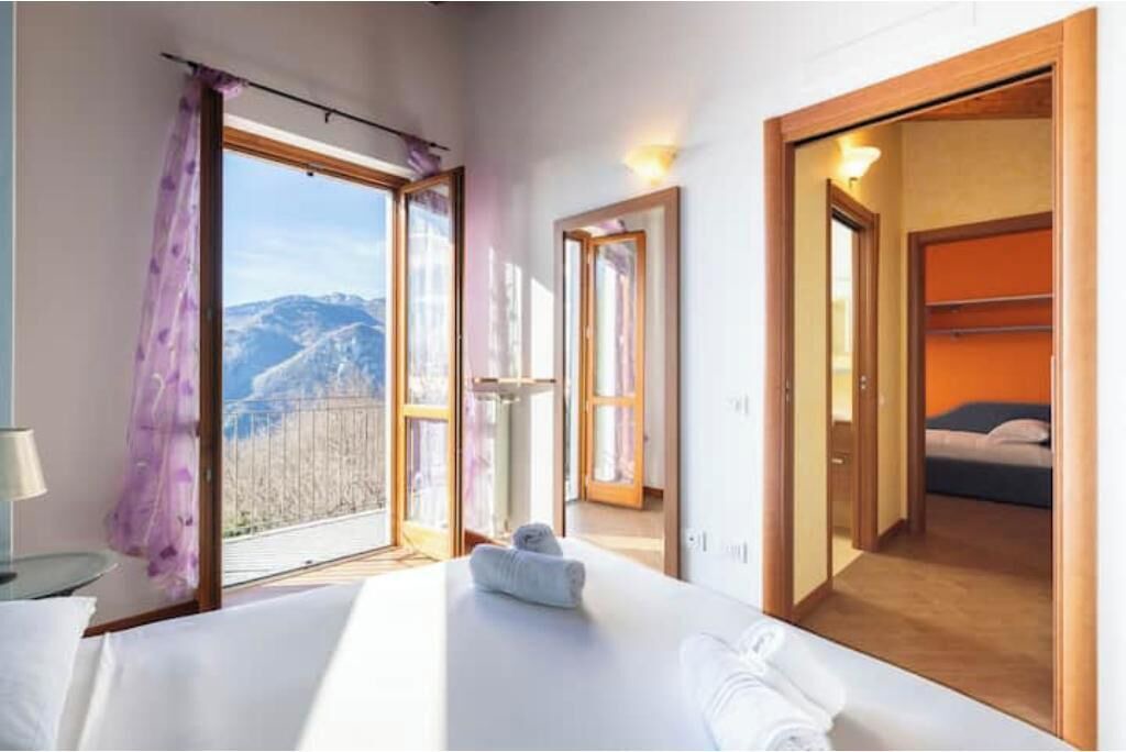 Photo of Bedroom in Canova
