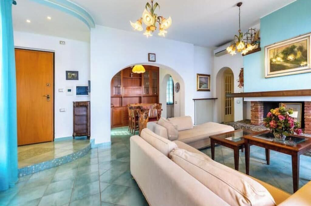 Photo of Livingroom in Noli