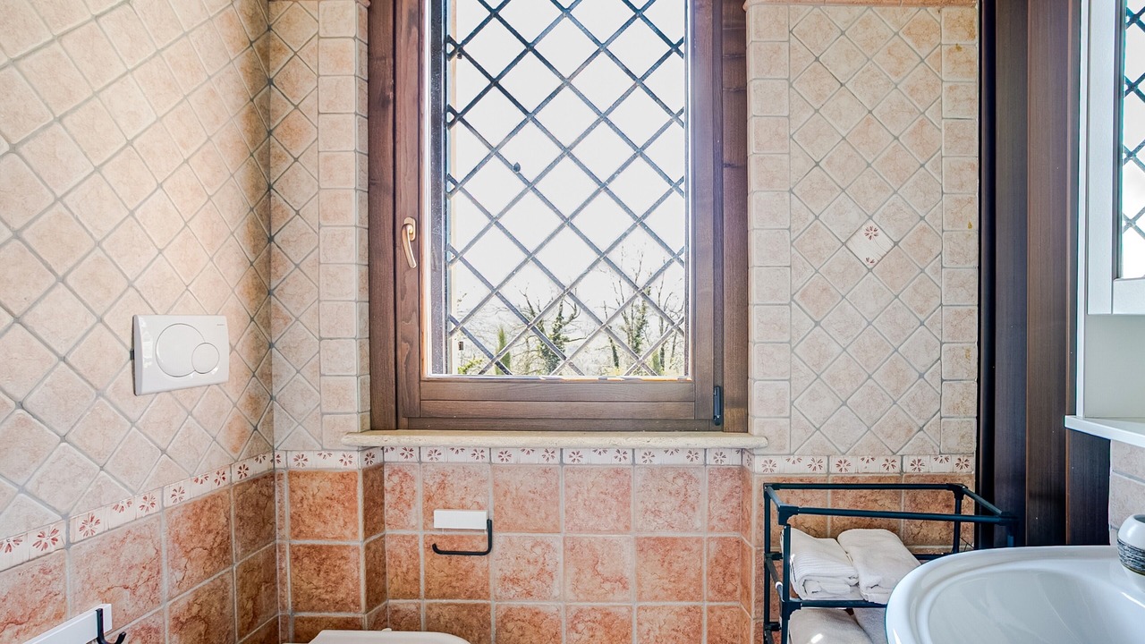 Photo of Bathroom in Montoro