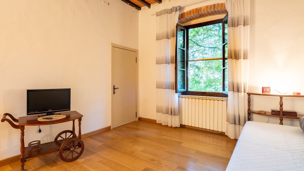 Photo of Bedroom in Arezzo
