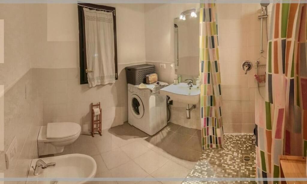 Photo of Bathroom in Piombino