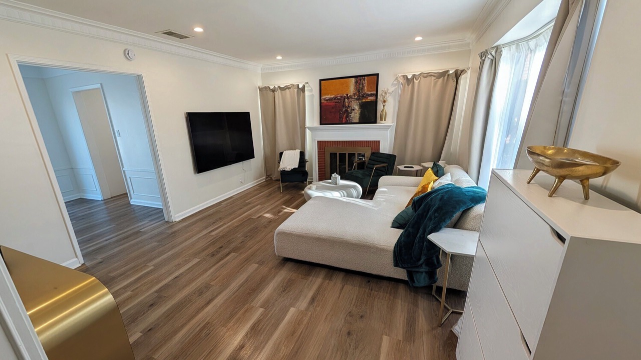 Photo of Livingroom in Inglewood