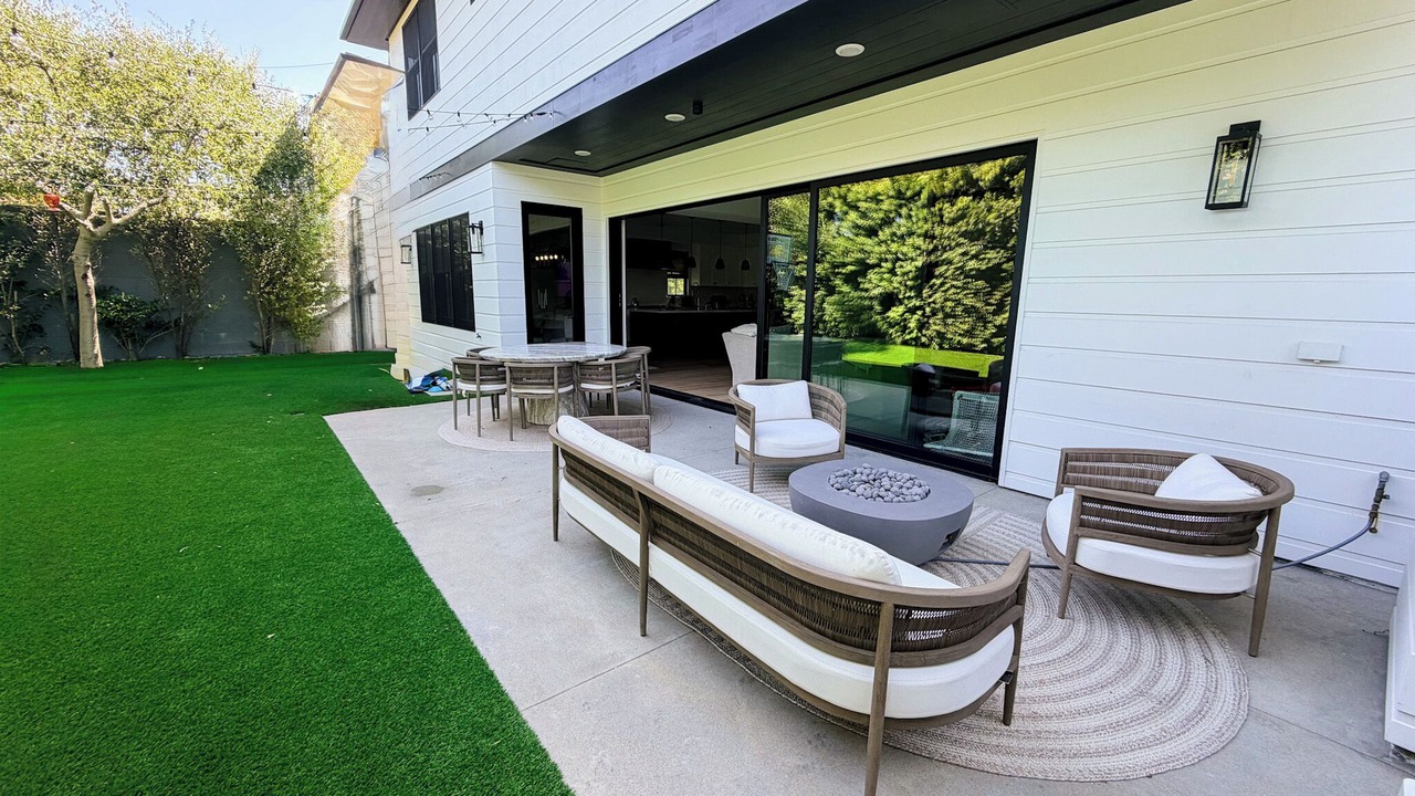 Photo of Outdoor in Manhattan Heights