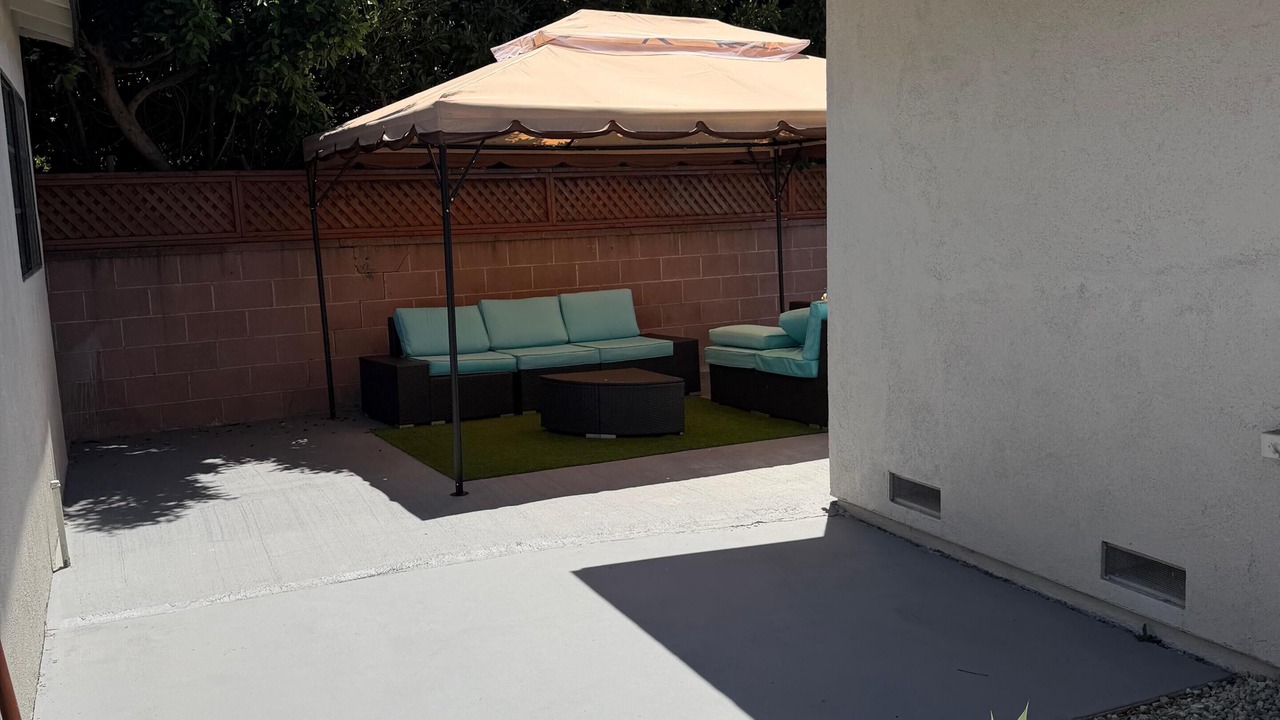 Photo of Outdoor in Harbor Gateway North