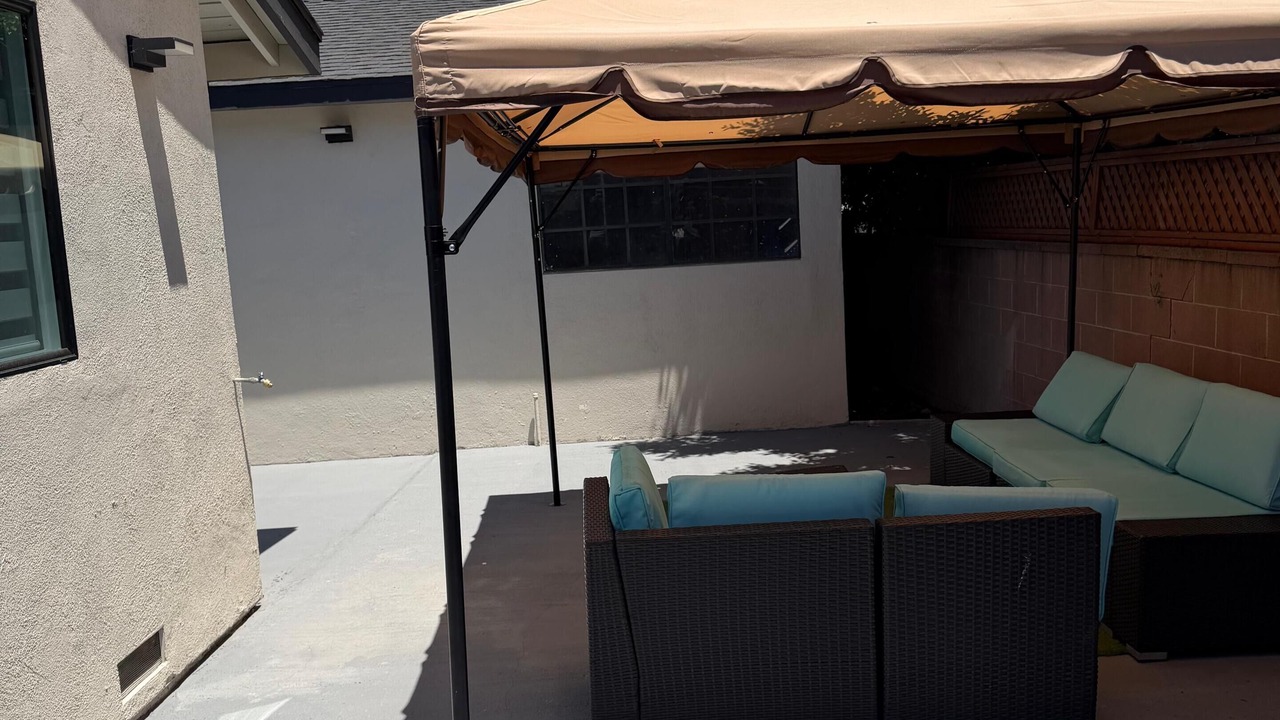 Photo of Outdoor in Harbor Gateway North
