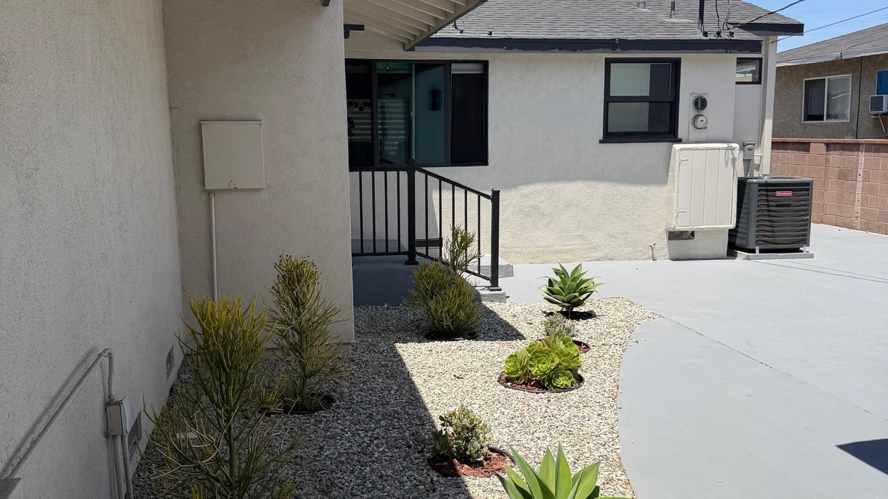 Photo of Outdoor in Harbor Gateway North
