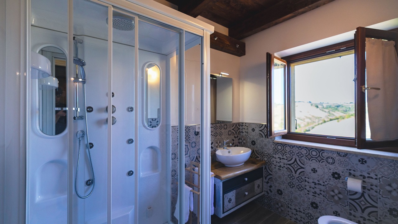 Photo of Bathroom in Offida