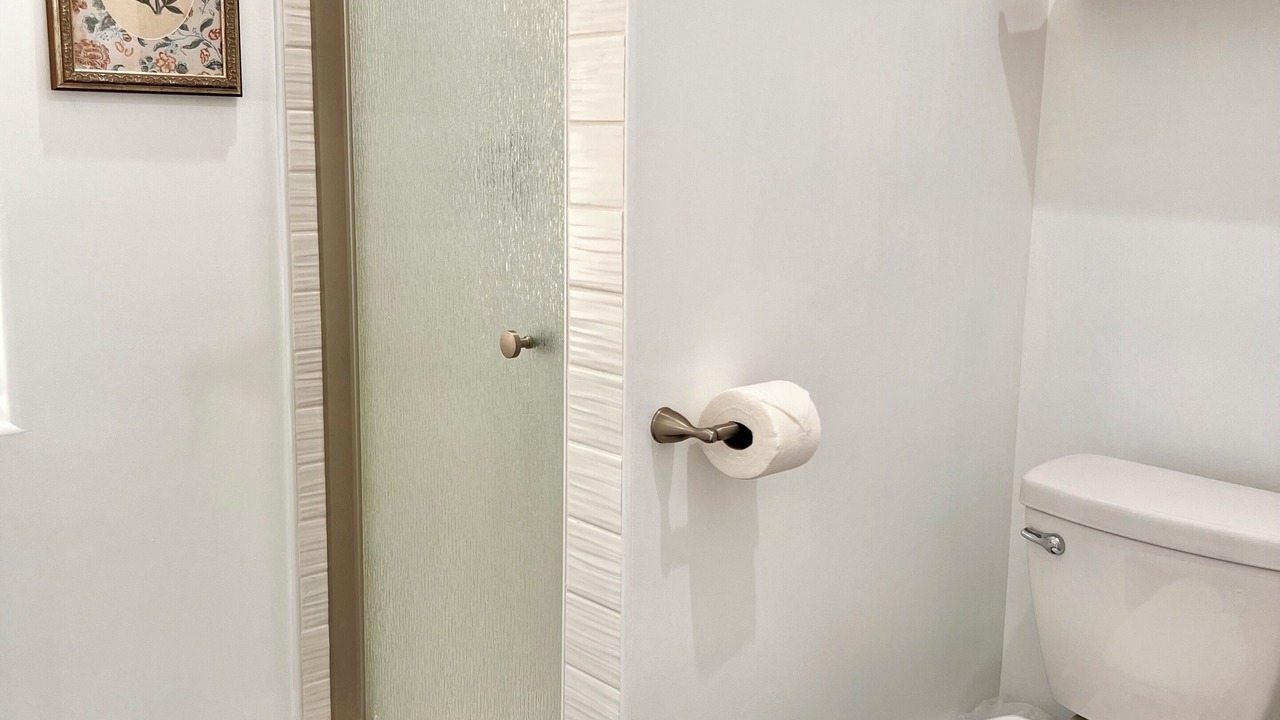 Photo of Bathroom in Park Mesa Heights