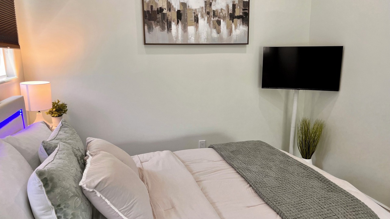 Photo of Bedroom in Park Mesa Heights