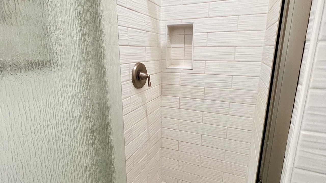 Photo of Bathroom in Park Mesa Heights