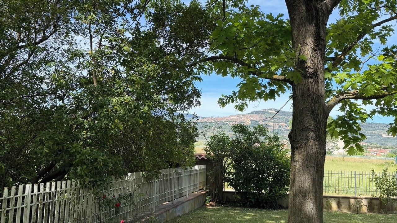 Photo of Outdoor in Camucia