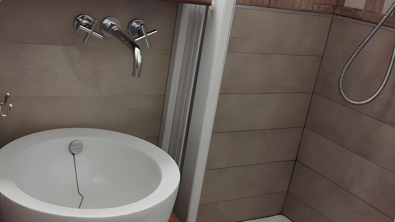 Photo of Bathroom in Sutri