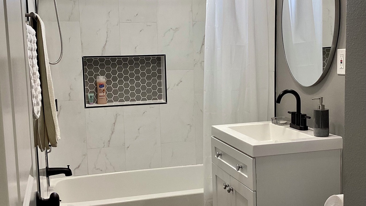 Photo of Bathroom in West Athens