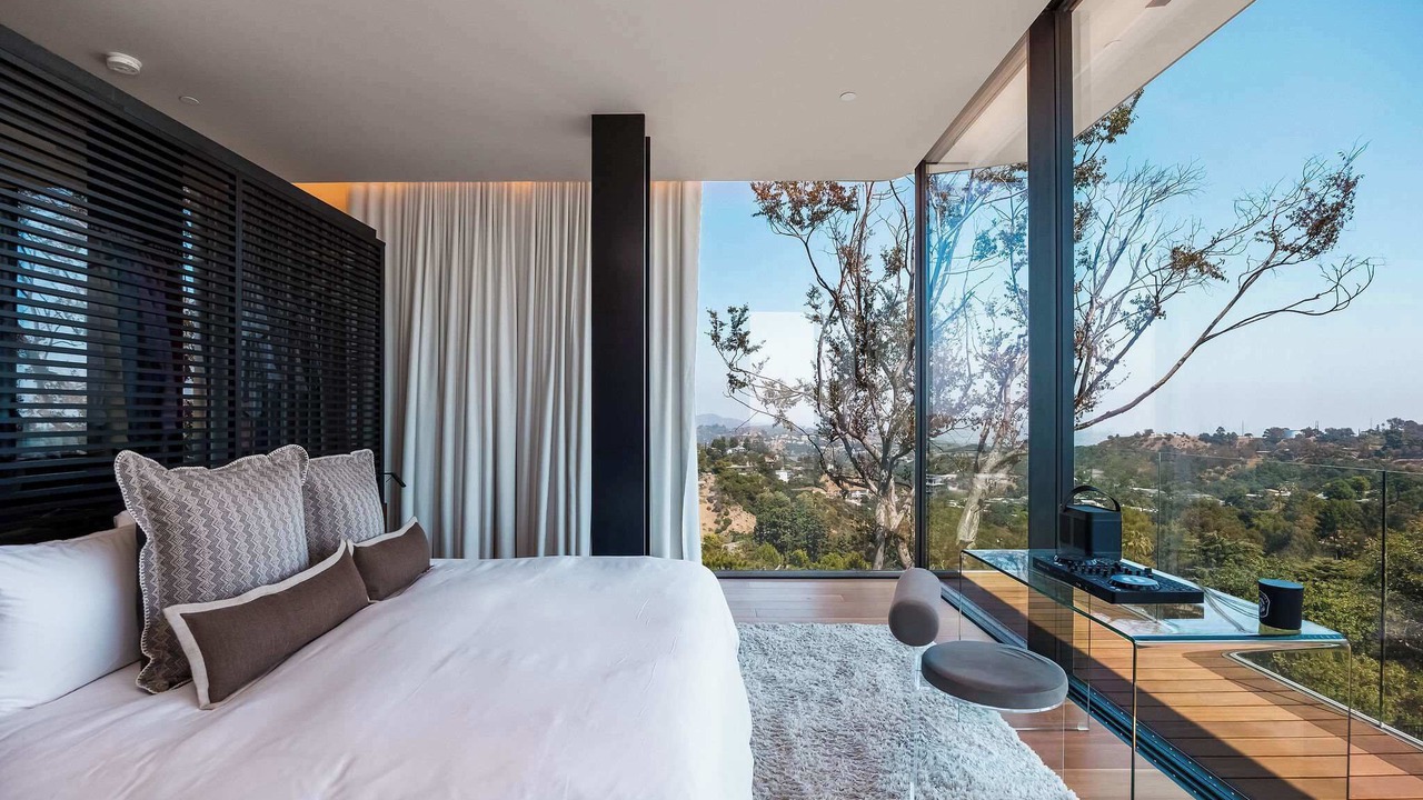 Photo of Bedroom in Hollywood Hills