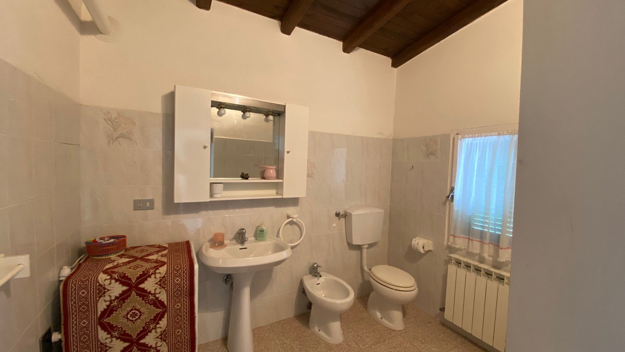 Photo of Bathroom in Fivizzano