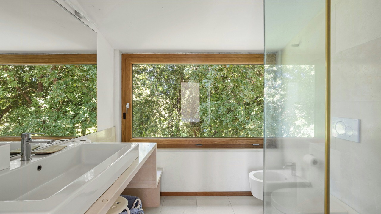 Photo of Bathroom in Lake Bracciano