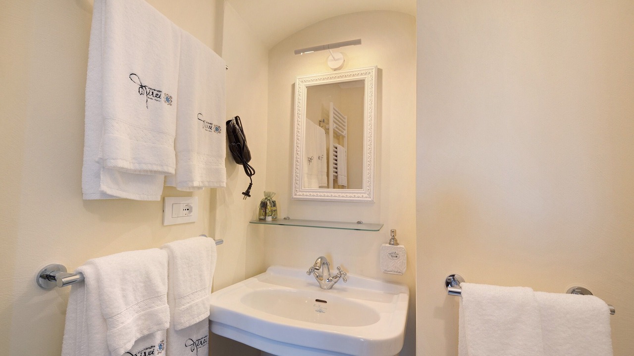Photo of Bathroom in Gorra