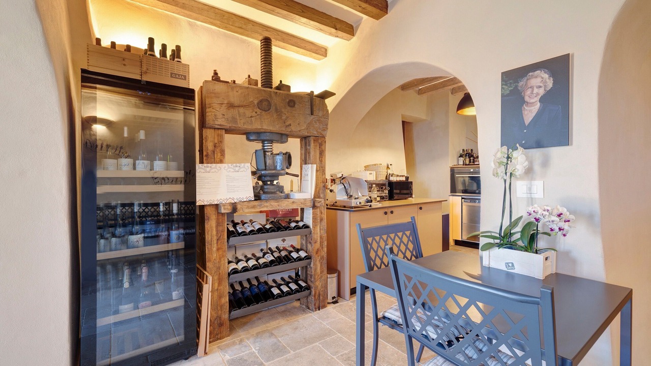 Photo of Others in Tovo San Giacomo