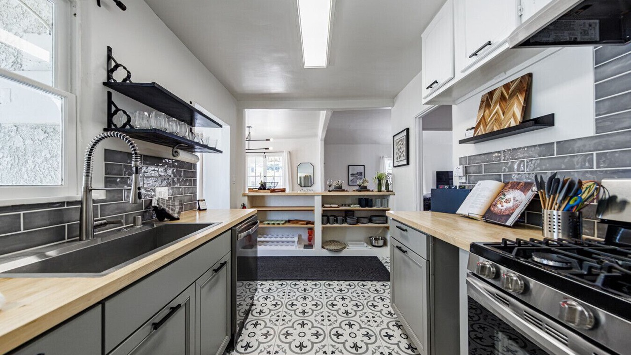 Photo of Kitchen in Carlson Park