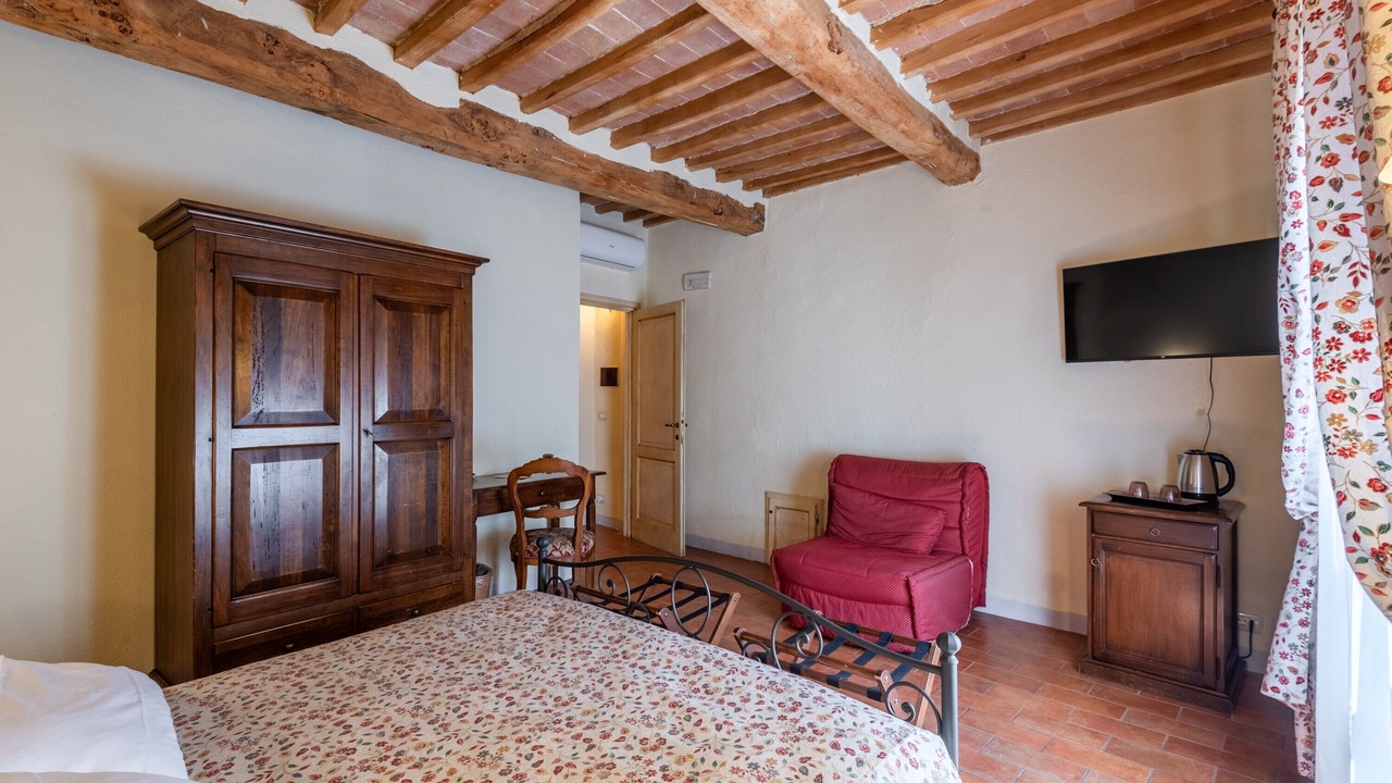 Photo of Bedroom in Montisi