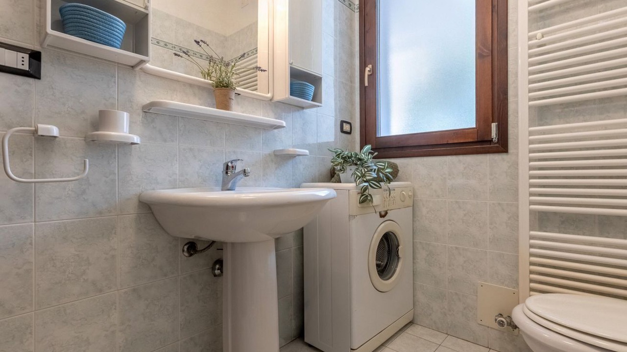 Photo of Bathroom in Lido delle Nazioni