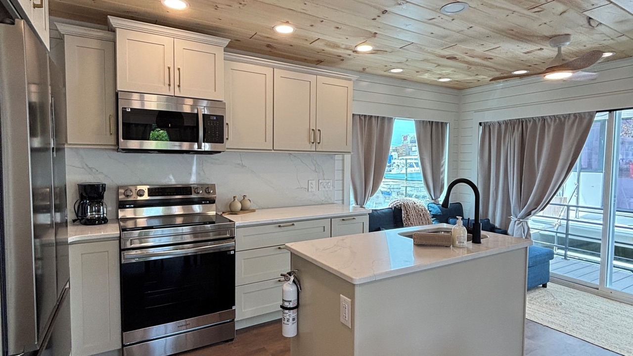 Photo of Kitchen in Tavernier