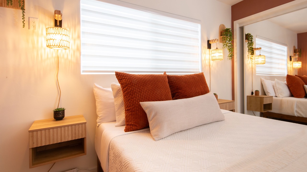 Photo of Bedroom in Hawthorne