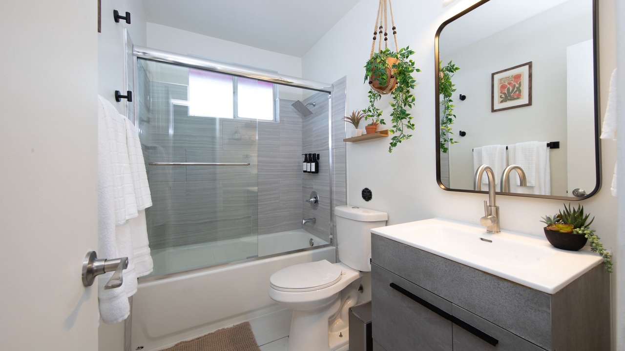 Photo of Bathroom in Hawthorne